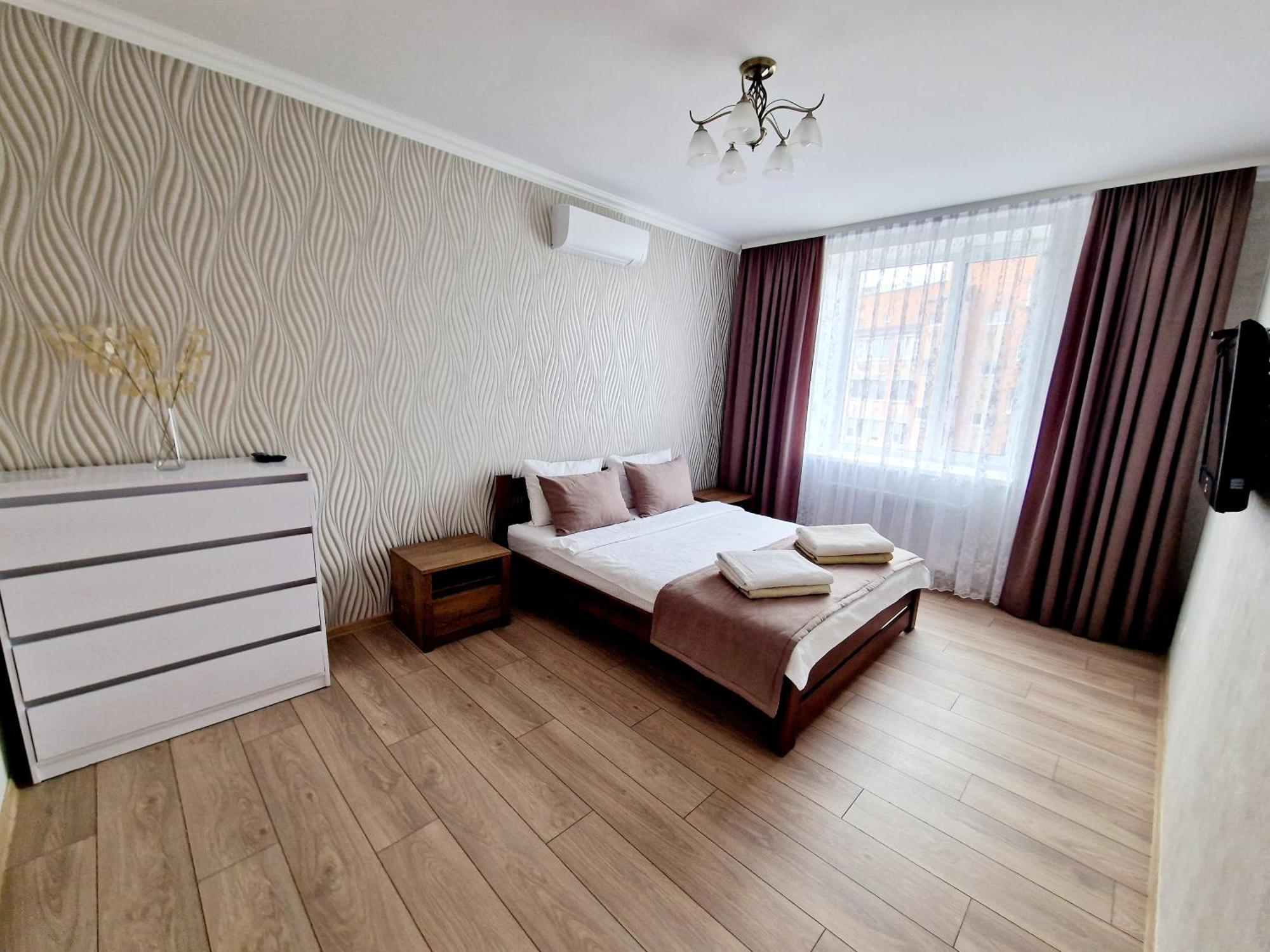 Apartament On Chornovola, 40 Жк "Варварівка" Loetsk Buitenkant foto